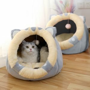 Enclosed Cat House Bed, Horn or Rabbit Nest